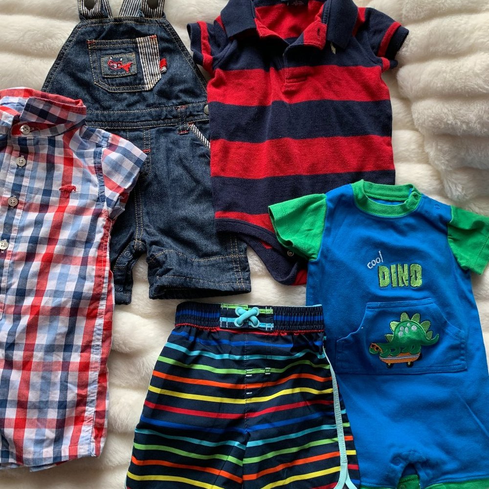 5pc Bundle Baby Boy outfits Size 12 months